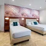 Esposizione Luxury Rome