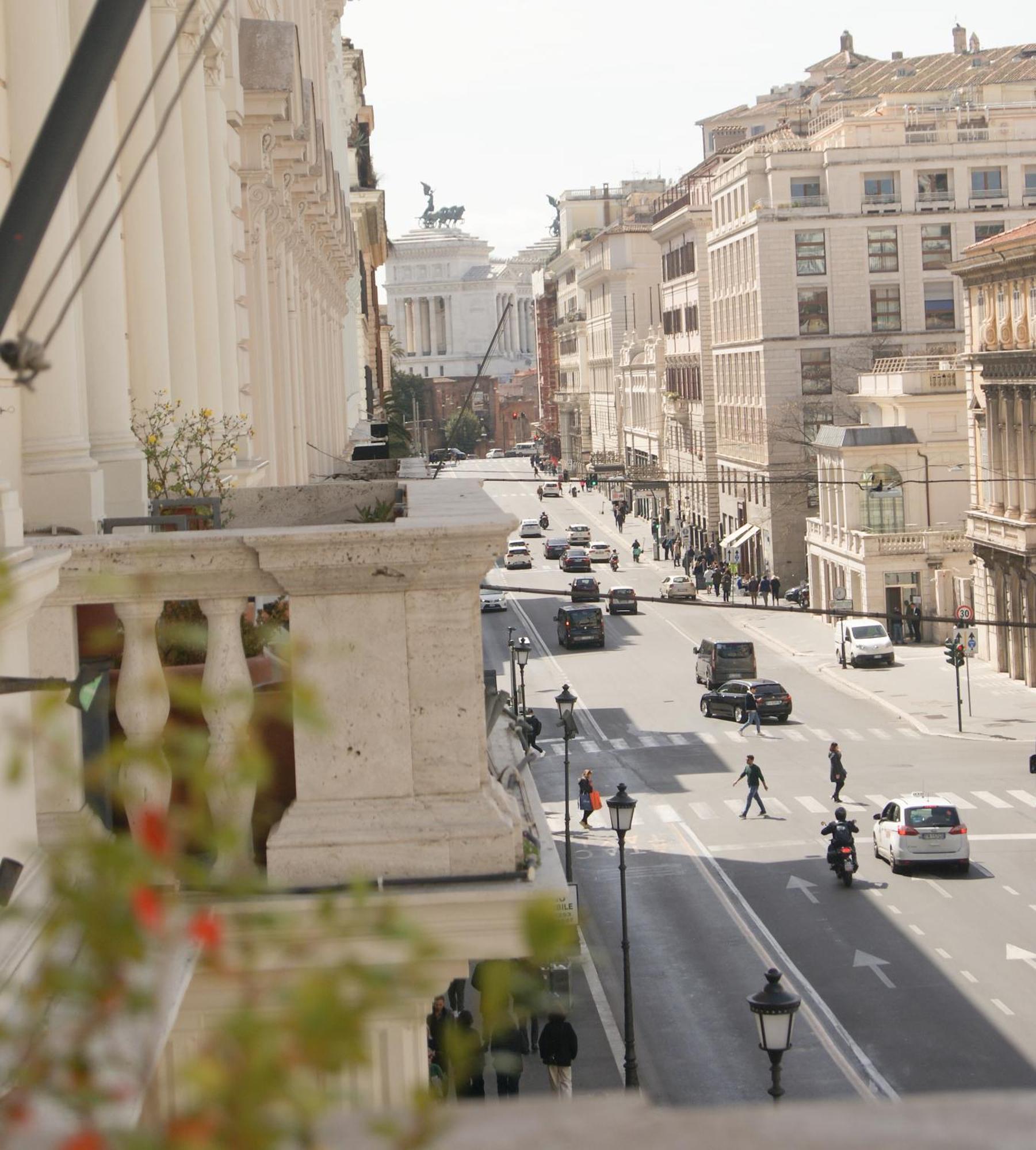 Esposizione Luxury 3* Roma